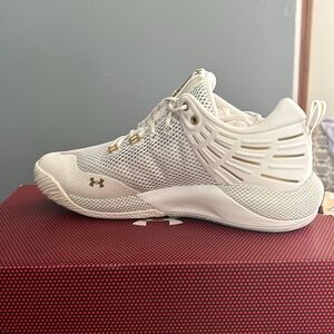 Under Armour Women’s Volleyball Shoes size 11